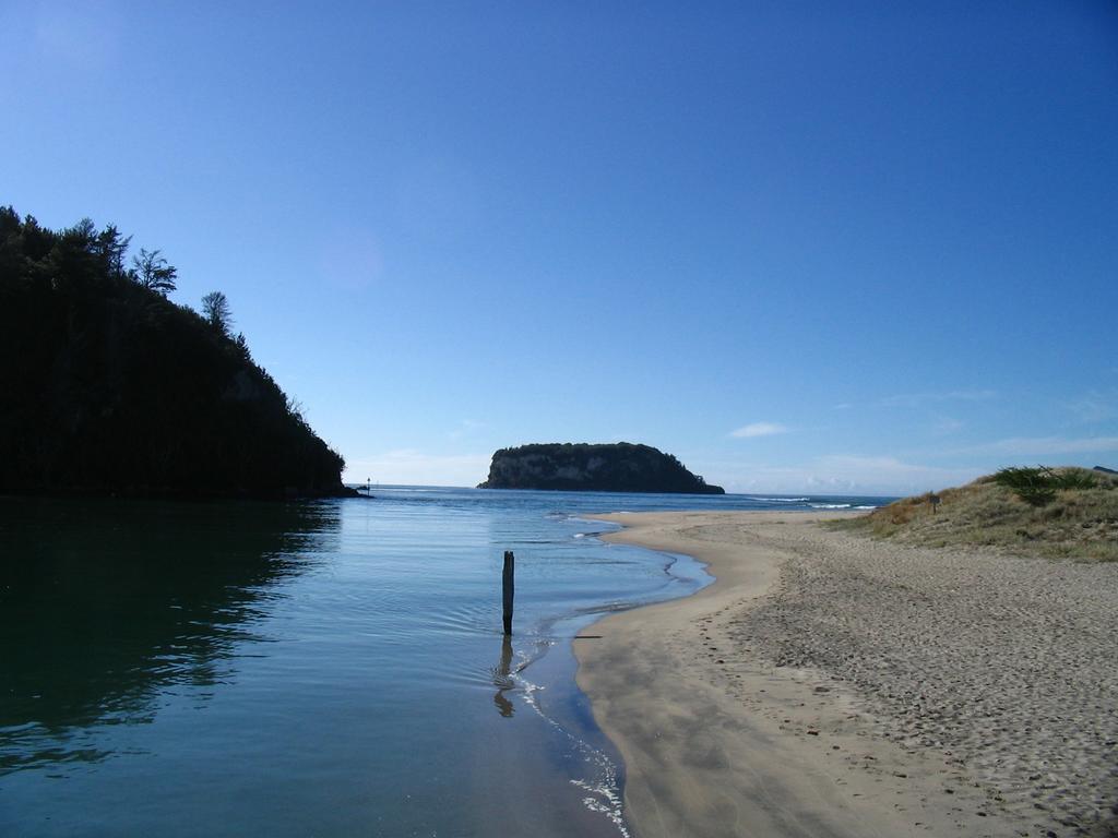 Addsbury House Apartamento Whangamata Exterior foto